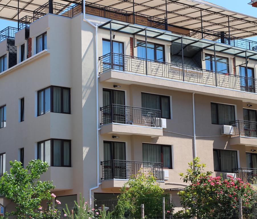 Flowers Apartments Νεσέμπαρ Εξωτερικό φωτογραφία